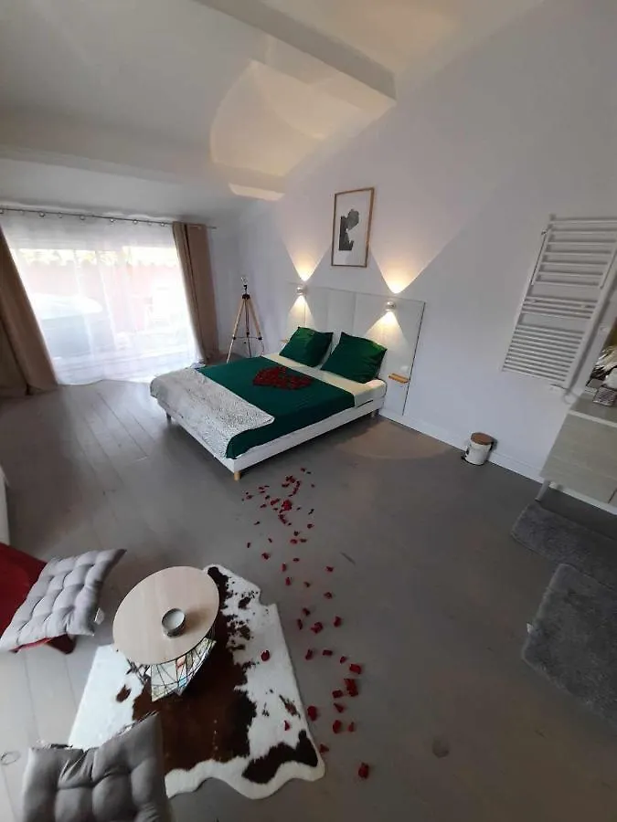 Love Room Mas J Des Sens Le Val