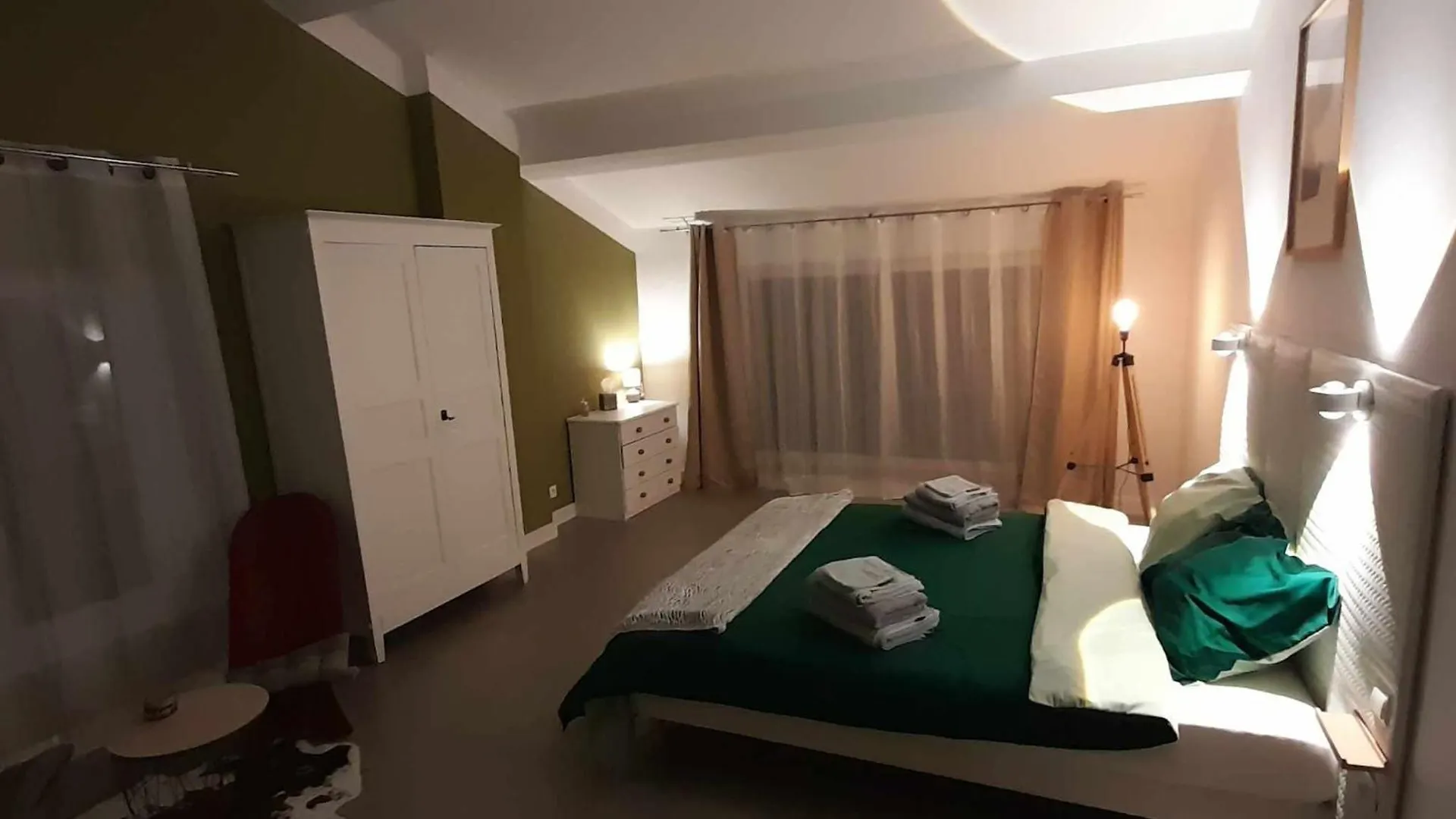 Homestay Love Room Mas J Des Sens Le Val France
