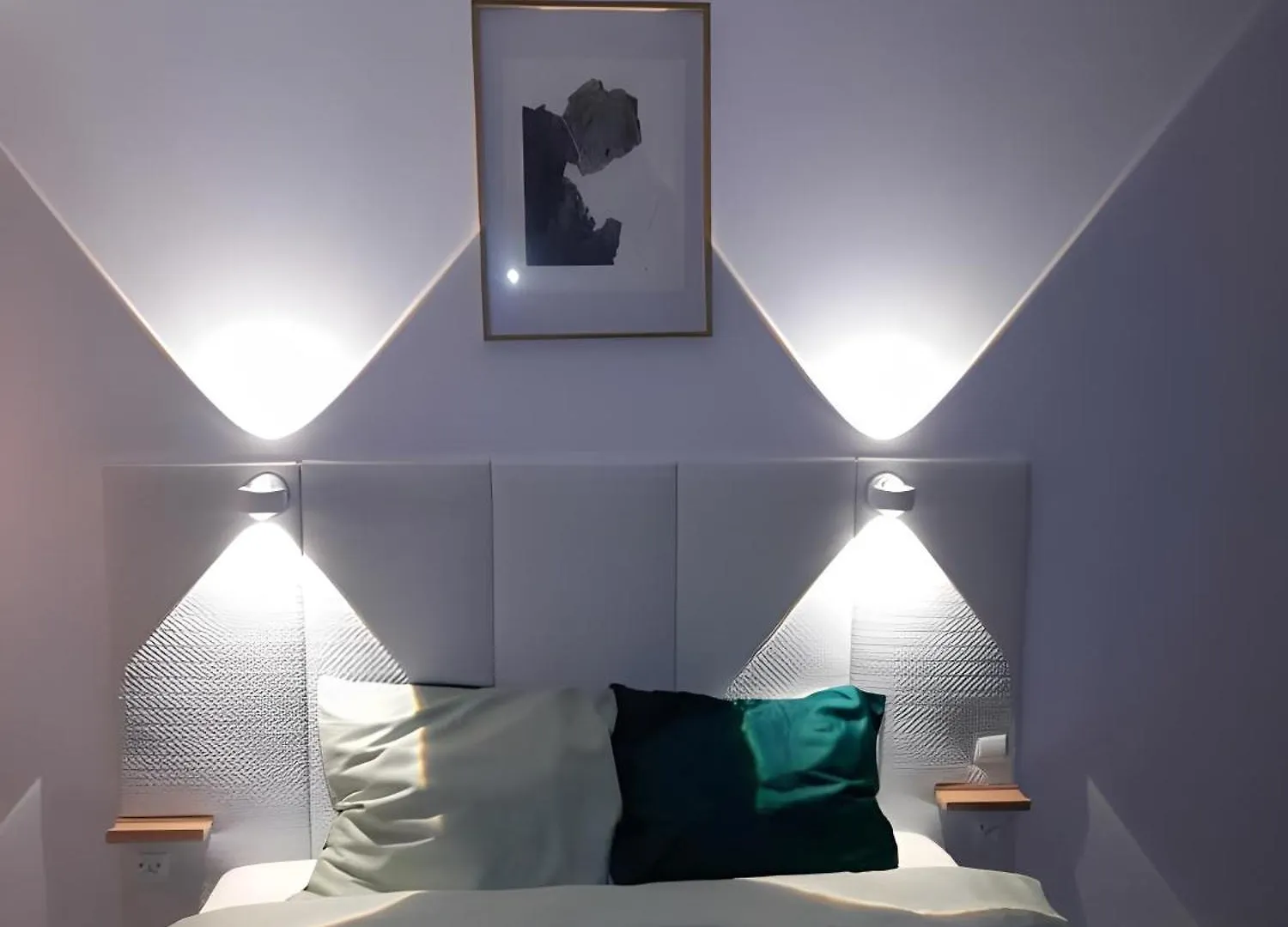Mas J Des Sens Bed and Breakfast Le Val 0*,